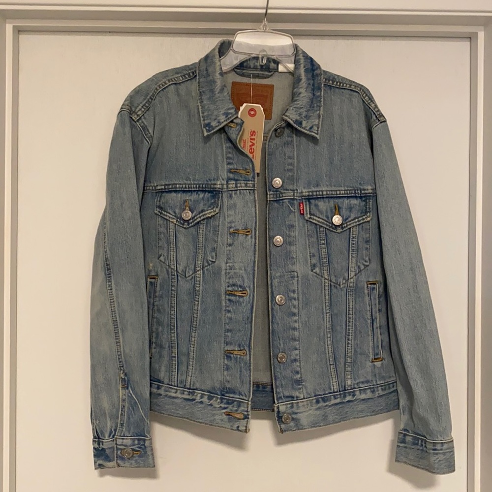 NWT Levi’s Original Trucker Jacket